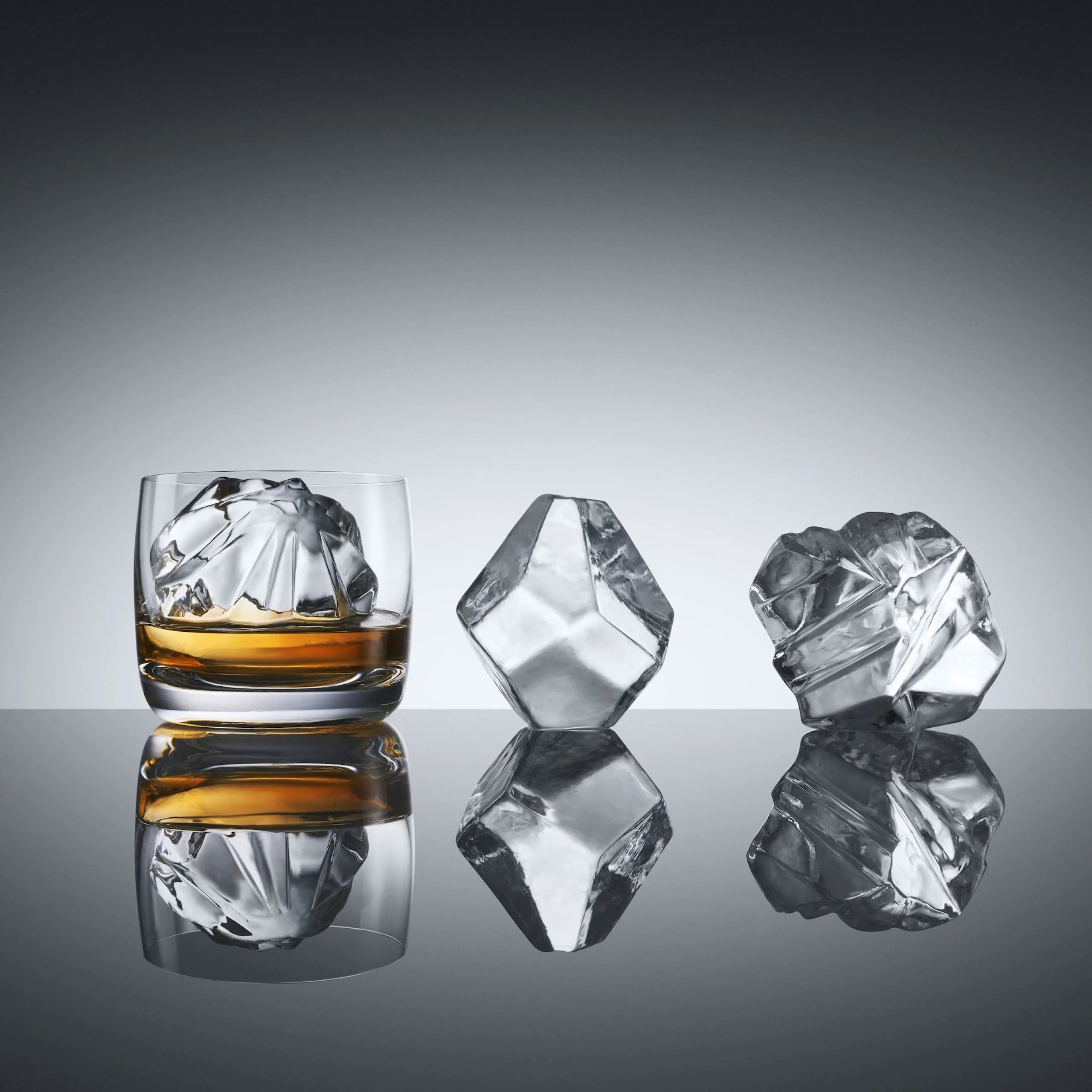 Abstract Ice Brings Luxury to the Cocktail Glass