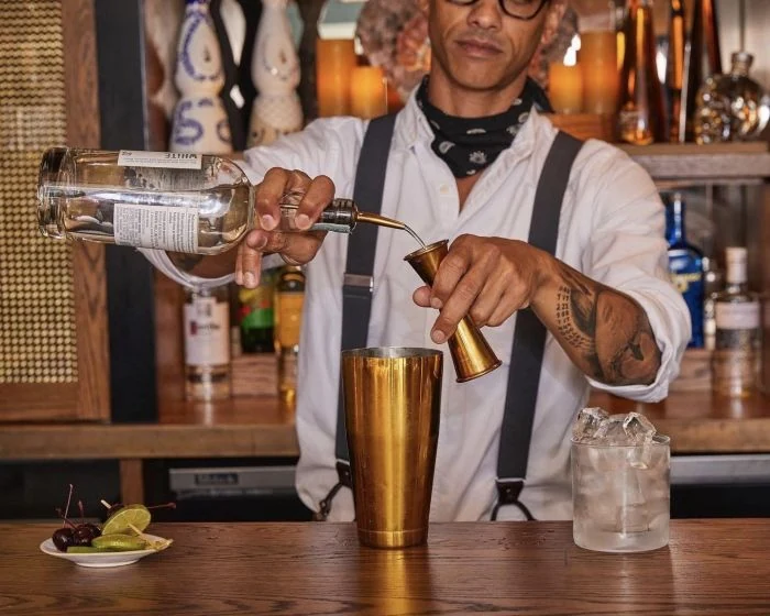 Notes from Nantucket: Inside Sister Ship’s Dreamy Bar Mail Ritual